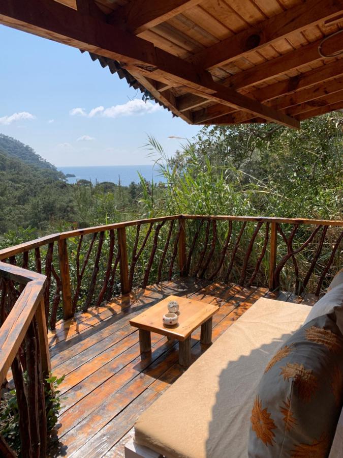 Bamboo Bungalow With Sea View In Kabak Bay, Oeluedeniz Fethiye Exterior foto